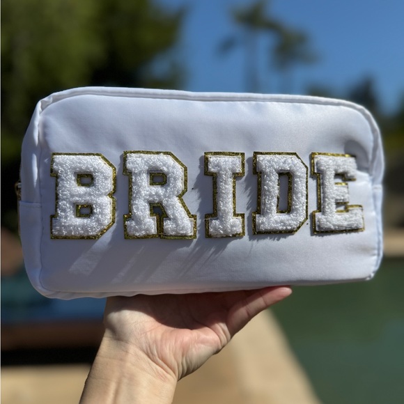 Bride Makeup Bags, Bride Gift, Gift for Bride, Letter Patches - Picture 3 of 11